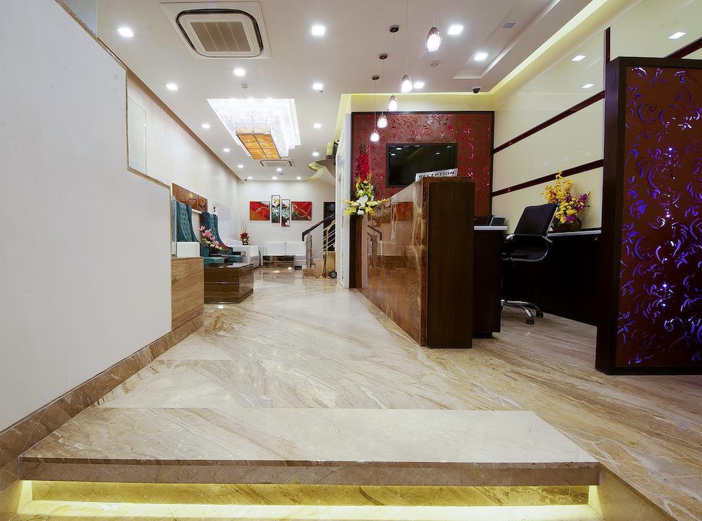 Hotel Taj Princess - Boutique Hotel Дели Экстерьер фото