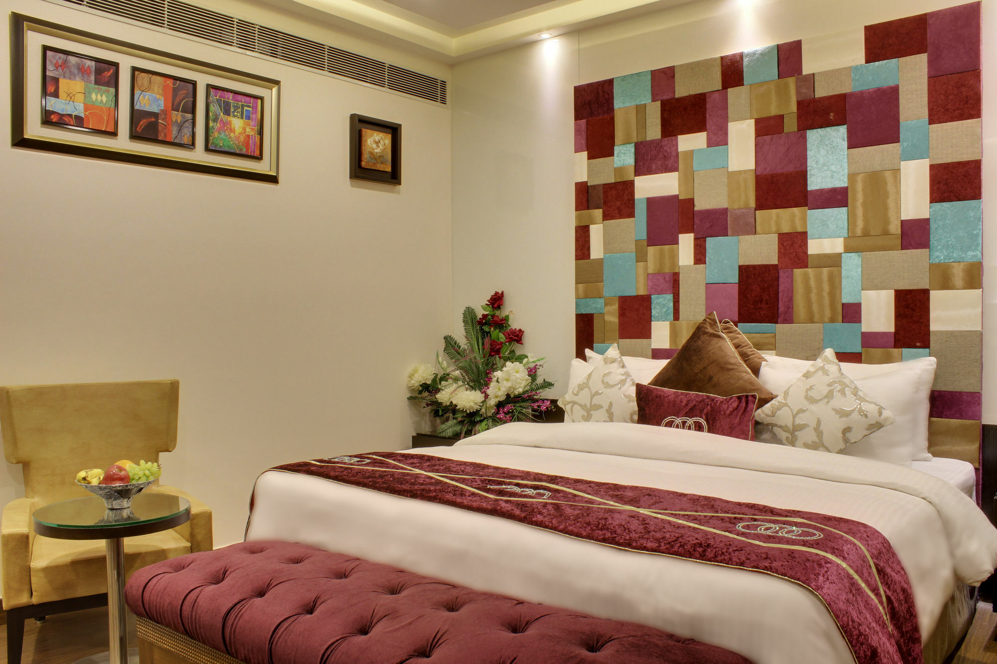 Hotel Taj Princess - Boutique Hotel Дели Экстерьер фото